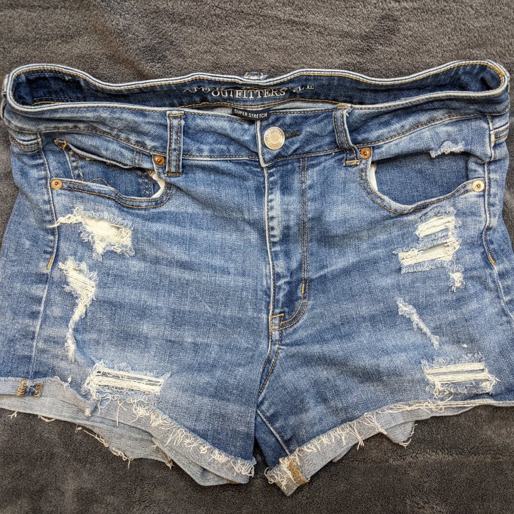 American Eagle Ripped Denim Shorts Distressed Skinny Fit Blue Jeans - Picture 2 of 6
